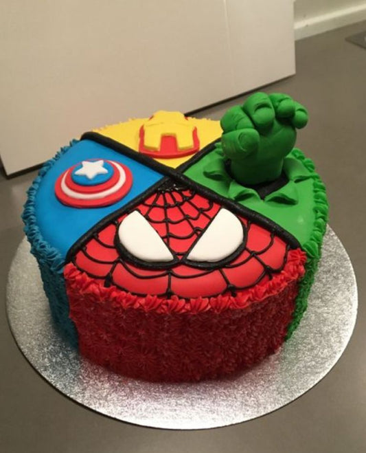 Avenger Pineapple Round Cake 1.5 Kg