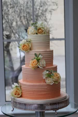 Wedding Cake Floral WF5